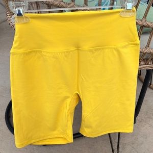 Buffbunny Collection Legacy Bike Shorts Size M - Golden Hour Yellow